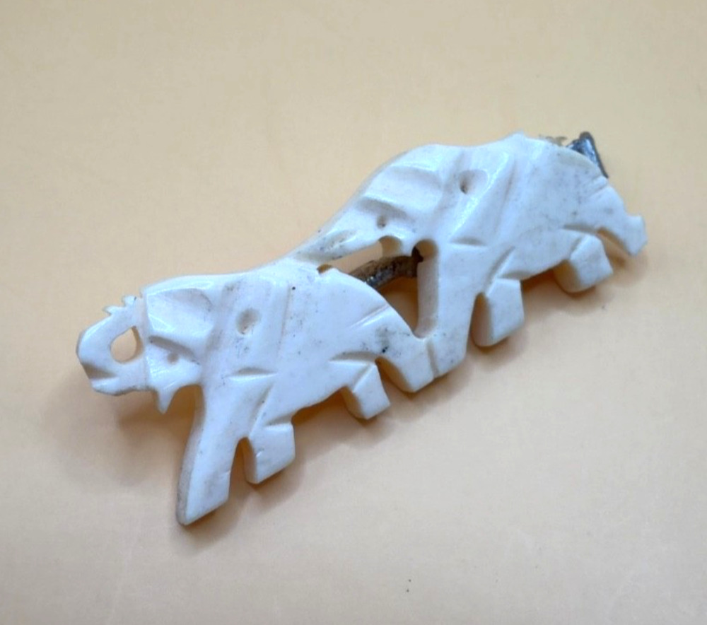 Vintage Carved White Stone Double Elephant Brooch Pin 2in